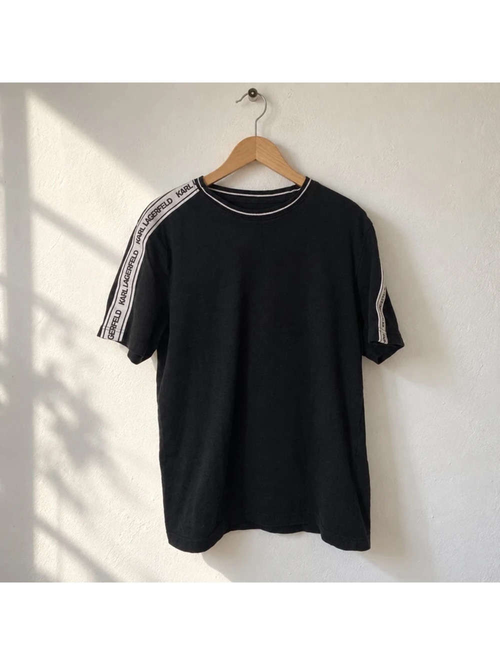 Karl Lagerfeld Paris Men’s M Black Logo Tape T-Shirt 100% Cotton